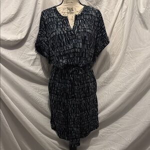 Banana Republic Black, Blue and White Patterned Dress